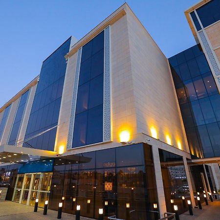 Cheerful Al Waha Unayzah Hotel Унайза Экстерьер фото